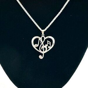 Silver Plated Heart Necklace Treble Clef Music Note Pendant 18-22in Singer